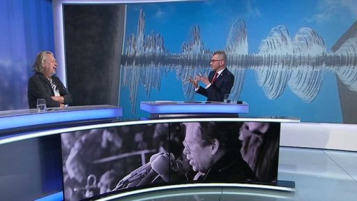 Socha zobrazuje slavnou Havlovu větu