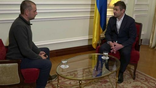 Exkluzivní rozhovor s Jevhenem Perebyjnisem