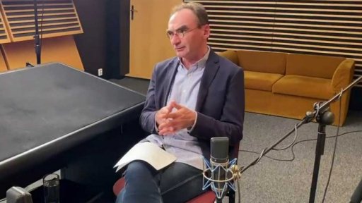 Background ČT24: Petr Šabata