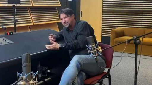 Background ČT24: Radek Bartoníček