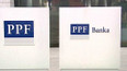 Prodej bankovních aktivit PPF v Rusku a odchod dalších firem z ruského trhu