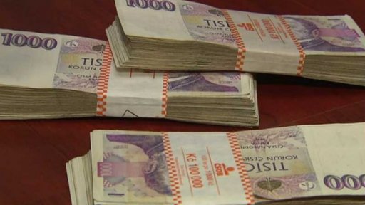 Růst mezd nestíhá inflaci