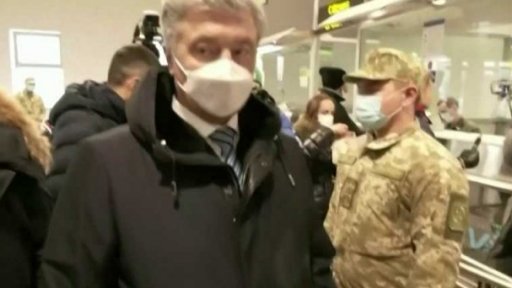 Soud rozhoduje o vazbě pro Porošenka + rozhovor s L. Víchovou