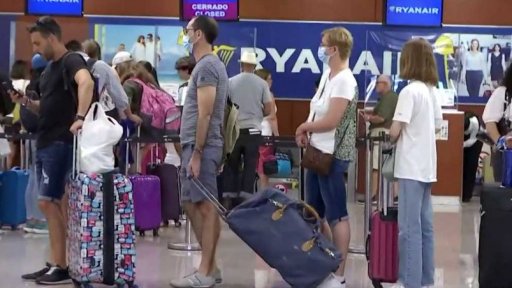 Zmatky na evropských letištích