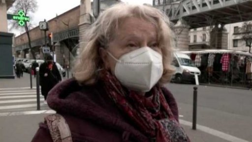 Evropa čelí nové vlně covidu-19 + rozhovor s P. Smejkalem