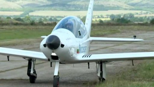 Sedmnáctiletý rekordman obletěl svět + rozhovor s K. Mündelem