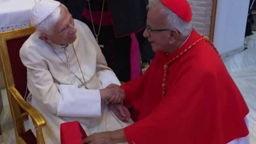 Největší setkání kardinálů s papežem Františkem + rozhovor s J. Šebkem