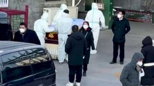 V Číně stoupá počet nakažených covidem-19