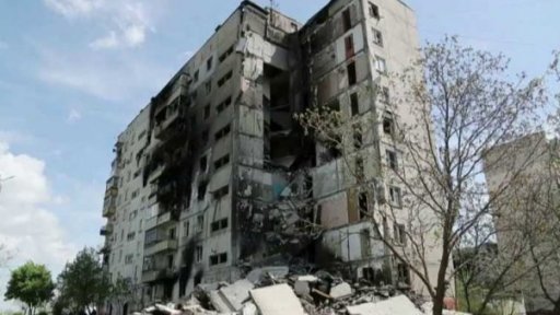 Pokračuje snaha Rusů ovládnout ocelárny Azovstal