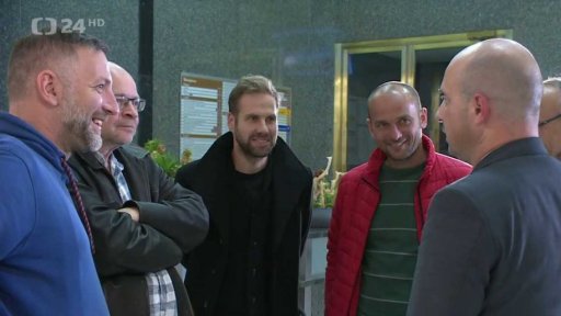 Noví zastupitelé jednají o vedení radnic