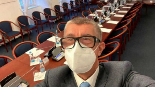 Tweet týdne: chlubení se Andreje Babiše na Twitteru