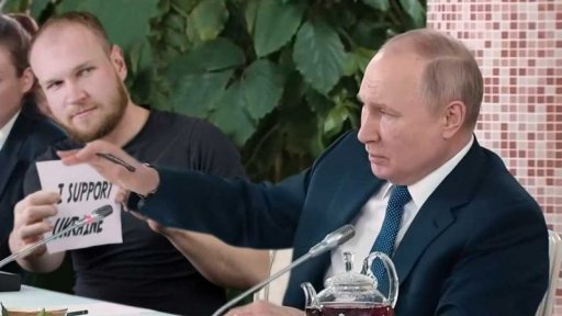 Fake news: Putinova válečná propaganda