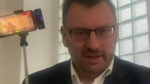 Soud s bývalým poslancem Volným a bývalou novinářkou Peterkovou