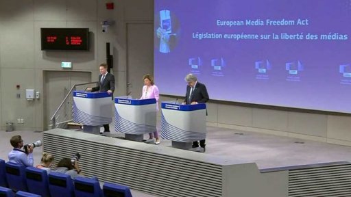 Stručné zprávy ze zahraničí