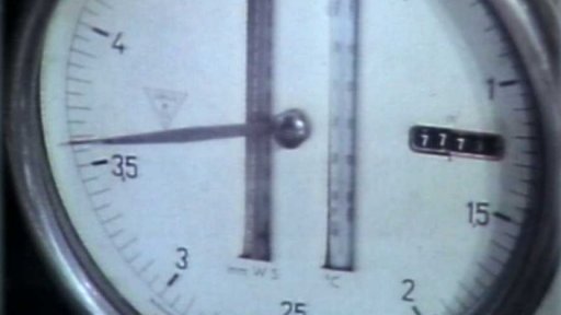 Nový elektro-plynový sporák Mora (1986)