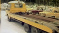 Odtahová služba autoservisu ve Frýdku-Místku měla plno práce (1981)