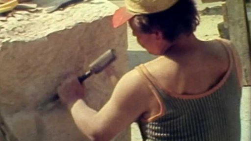 Opravy Týnského chrámu pokračují (1982)