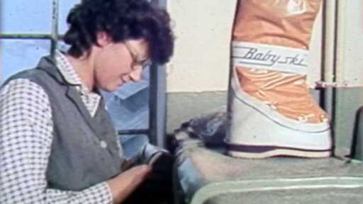 Výroba tzv. Yetti bot i v dětských velikostech (1982)