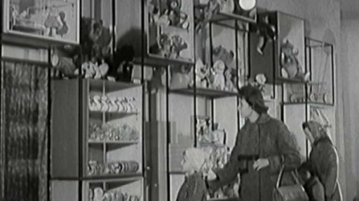 Nové oddělení hraček v pražském Dětském domě (1959)