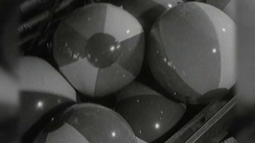 Výroba hraček z umělých hmot (1961)