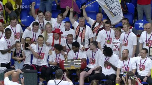 Ligové medaile rozdány