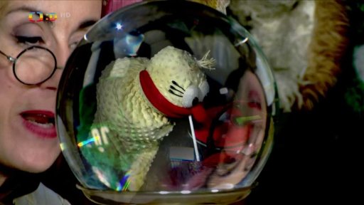 Pipeta ví, jak na červíka a pomůže Jůhelákům.