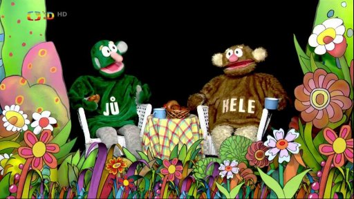 Jů a Hele mají pro děti připravené ranní pošušnáníčko - sladké jablíčko!