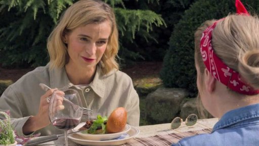 Host: Ivana Jirešová