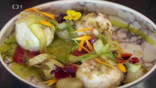 Malinová šlehačka podle Alfonse Muchy