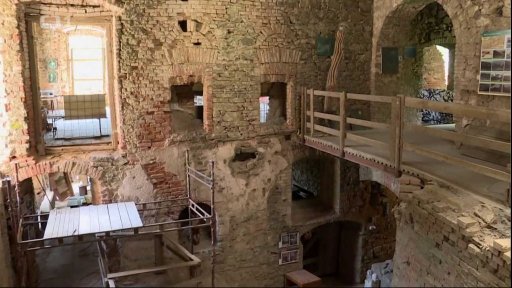 Hrad a zámek Hauenštejn