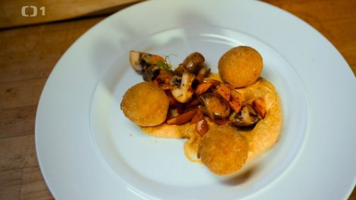 Kroketa, mrkvové pyré, houby