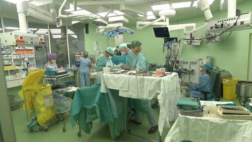 1983: první úspěšná transplantace jater