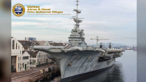 Potopení bývalé letadlové lodi Sao Paulo