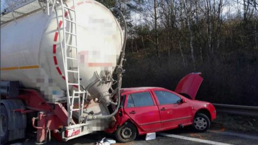 Nehoda na pátém kilometru dálnice D5