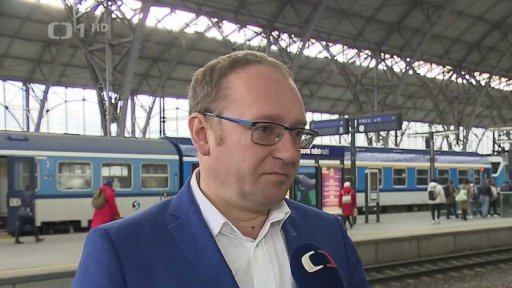 Přibývá cestujících vlakem