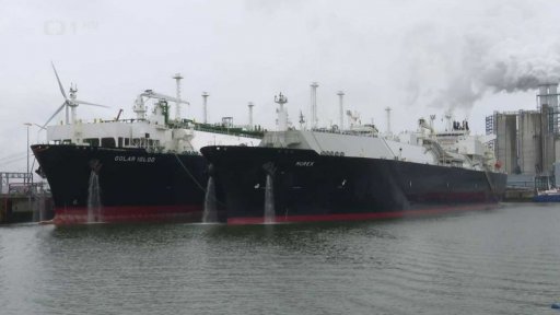 Spotřeba plynu a elektřiny klesá