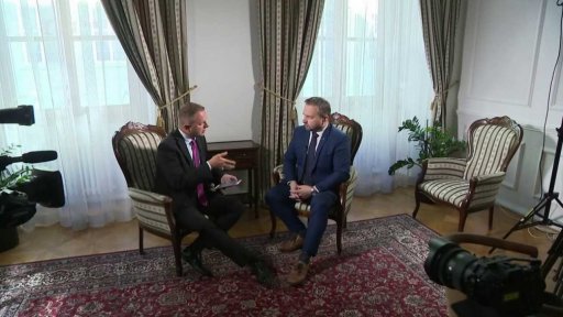 Žádosti o dávky na poštách?