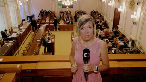 Opozice kritizuje vládní balíček