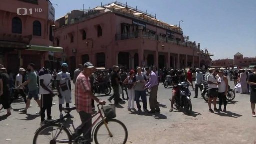 Češi v oblasti zemětřesení