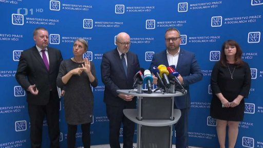 Spory mezi lékaři a státem