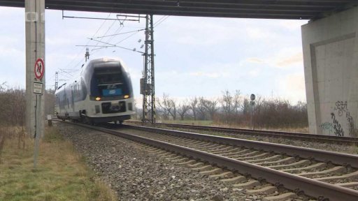 Příliš hlučné vlaky