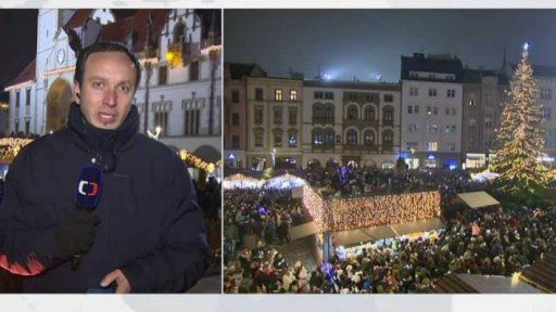Začínají vánoční trhy v Olomouci