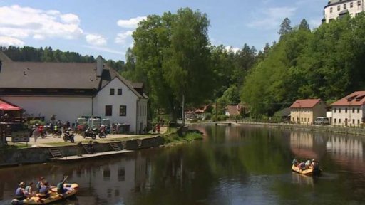 Přípravy na turistickou sezonu podél řek