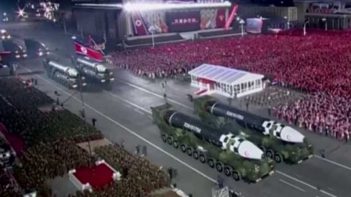 Vojenská přehlídka v Severní Koreji