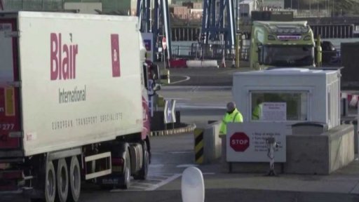 Nová dohoda mezi Londýnem a Bruselem + rozhovor s I. Kytkou