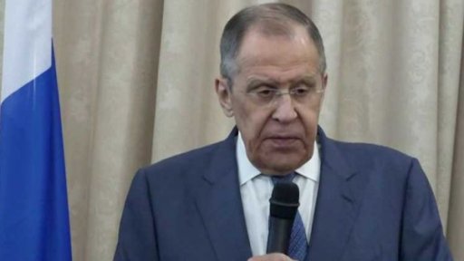 Rusko a USA: poziční diplomatický boj + rozhovor s M. Romancovem