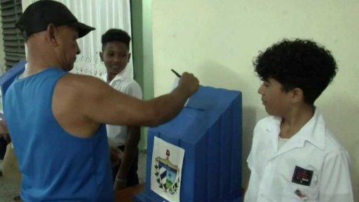 Kubánské parlamentní volby: kolísající účast