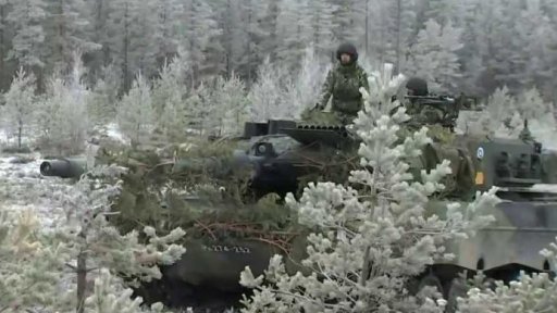 Finsko se zítra stane 31. členem NATO + rozhovor s T. Sniegoněm