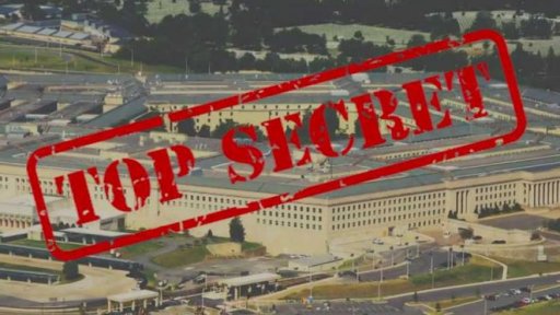 Podezřelý z úniku tajných dokumentů má jméno