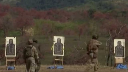 Společné cvičení Filipínců a Američanů